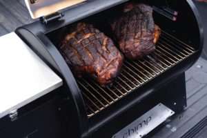 Smoking on the Grilla Grills Chimp