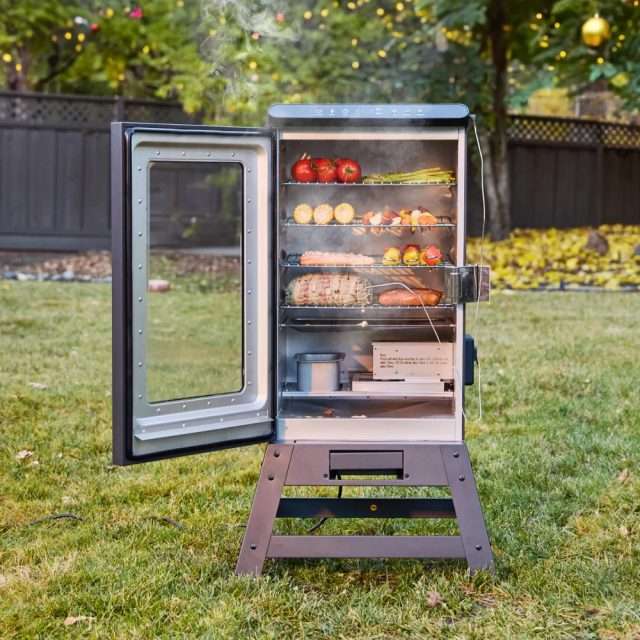 East Oak RIDGEWOOD 30-In Electric Smoker
